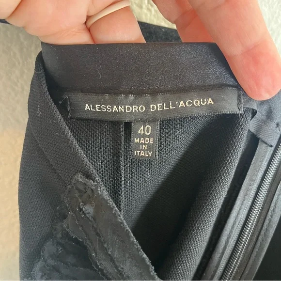 Alessandro Dell'Acqua Black Mini Skirt with Front Ruffle Panel 40 - Picture 6 of 8